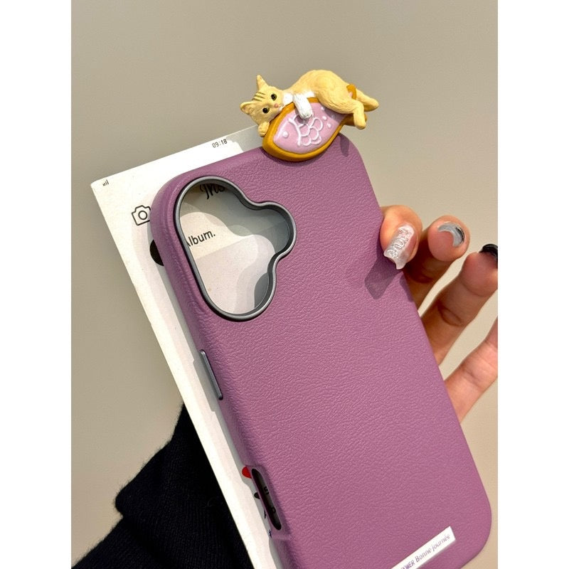 Cat-shaped Case