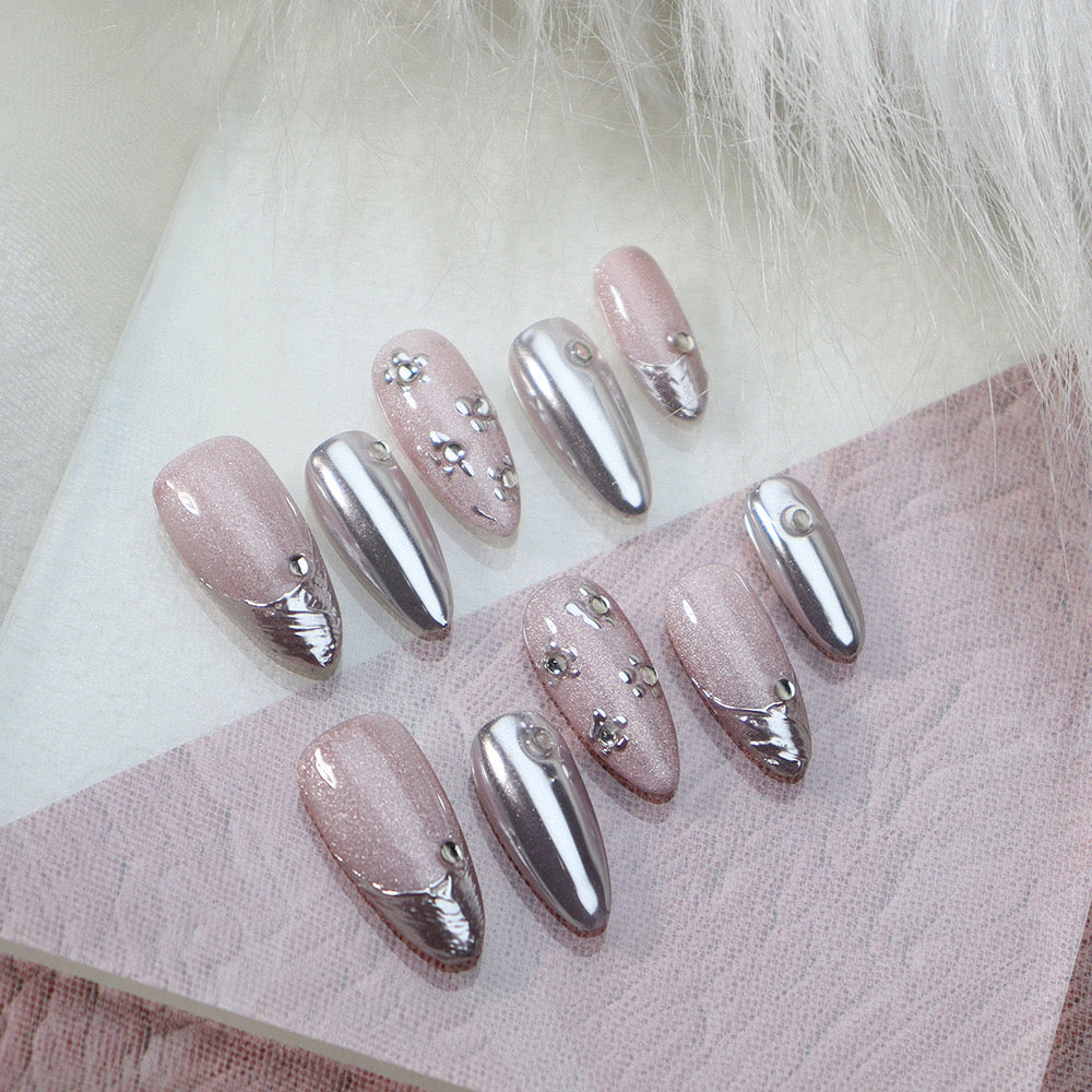 Futuristic Silver Peachy Sweetheart/Chrome Powder