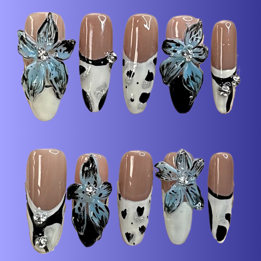 handcrafted  blooming flowers press-on nail