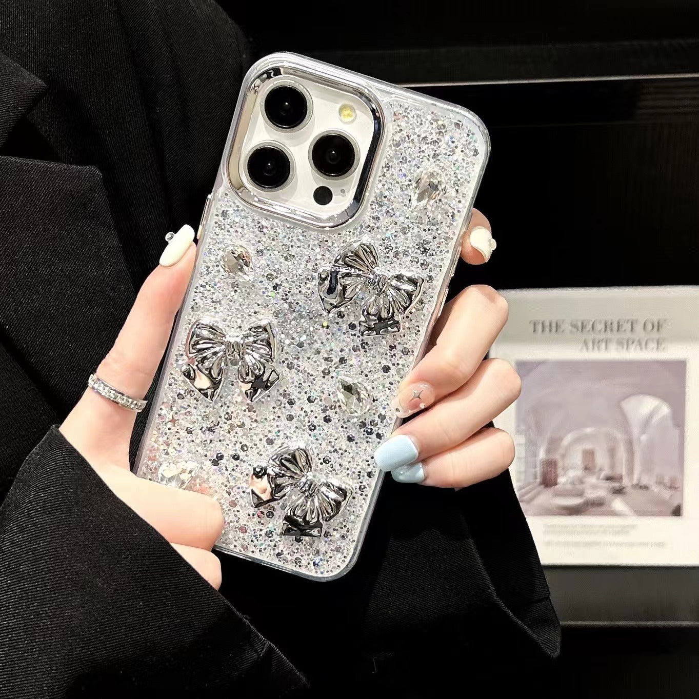 Silver Bowknot Case